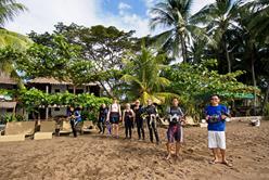 Philippines Scuba Diving Holiday. Dumaguete Dive Centre. Beach.